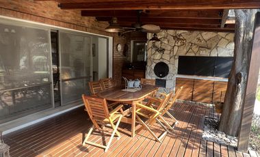 Casa en Venta -  Roldan - Barrio Privado ,  El Cielo - 4 Dormitorios- Quincho - Pileta