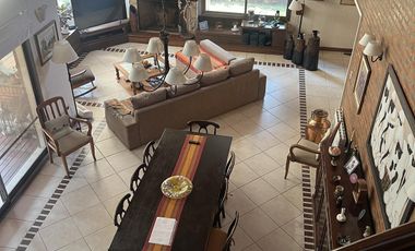 Casa en Venta -  Roldan - Barrio Privado ,  El Cielo - 4 Dormitorios- Quincho - Pileta