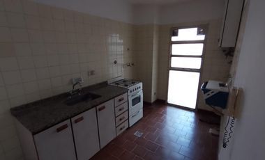 2 AMB LAT - 42 m2
