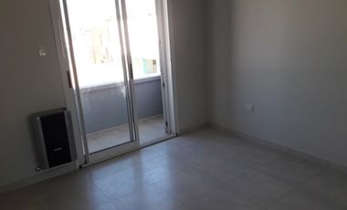 Casa en alquiler en barrio Pizzurno