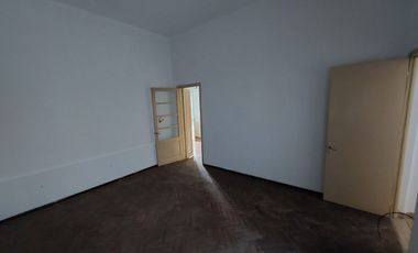 Se alquila casa/estudio centrica en Rafaela