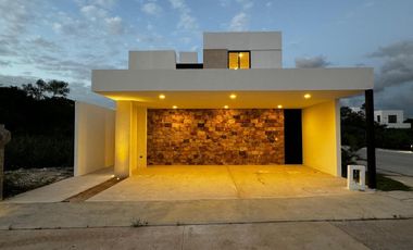 Casa en venta en Mérida, Privada Silvesta, Cholul ( L. 15)