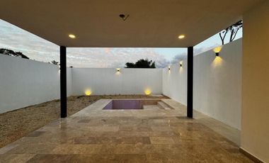 Casa en venta en Mérida, Privada Silvesta, Cholul ( L. 15)