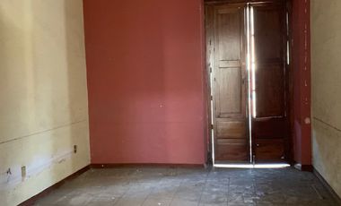 CASA COMERCIAL EN RENTA MORELOS Y 8 DE JULIO