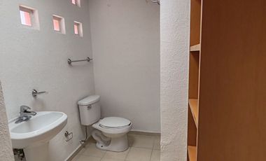 Se renta departamento en Puerta Real, Corregidora, Querétaro