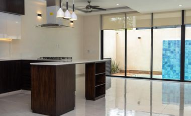 Casa en  VENTA Residencial Vía Cumbres