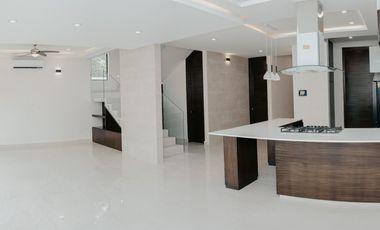Casa en  VENTA Residencial Vía Cumbres