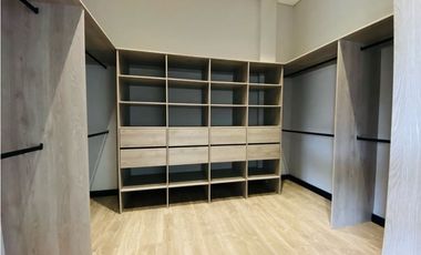 Casa para Arriendo en Llanogrande Antioquia