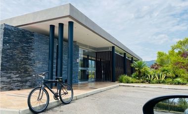 Casa para Arriendo en Llanogrande Antioquia