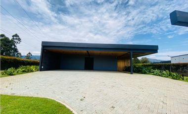 Casa para Arriendo en Llanogrande Antioquia
