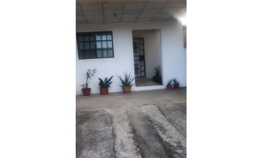 Se Vende Casa en Residencial La Arboleda, Cluster Los Olivos