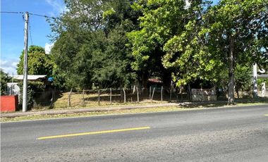 SE VENDE TERRENO EN PENONOMÉ CENTRICO CERCA DE TODO