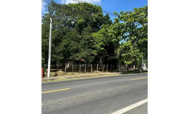 SE VENDE TERRENO EN PENONOMÉ CENTRICO CERCA DE TODO