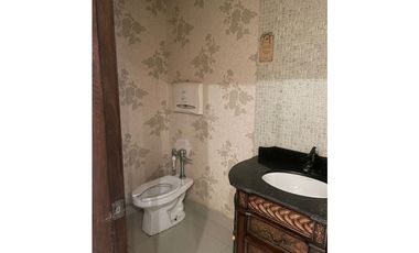 Venta de Local Comercial en Bella Vista, El Cangrejo