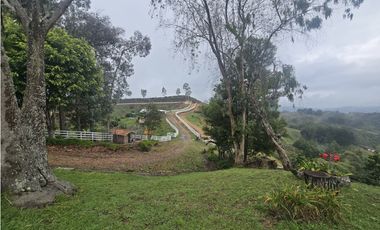 Finca en venta en Girardota, Antioquia, Vereda El Yarumo.