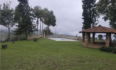 Finca en venta en Girardota, Antioquia, Vereda El Yarumo.