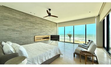 VENTA HERMOSA CASA AMPLIA CON VISTA AL MAR