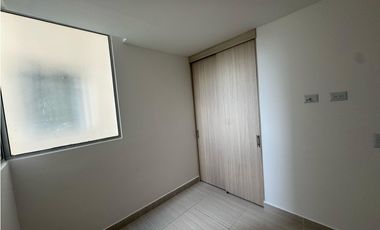 Vendo apartamento con linda vista y doble balcon