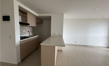 Vendo apartamento con linda vista y doble balcon