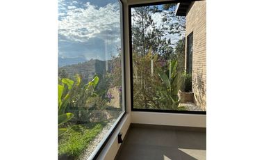 Hermosa casa en venta en El Retiro