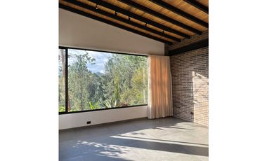 Hermosa casa en venta en El Retiro
