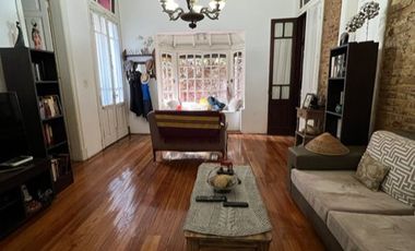 Casa para 2 Familias en venta en Avellaneda Oeste