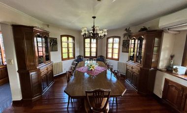 Chalet en venta en Bernal Centro