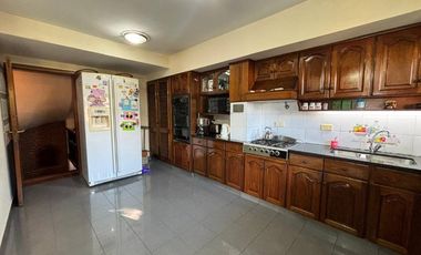 Chalet en venta en Bernal Centro