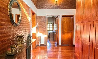 Chalet en venta en Bernal Centro