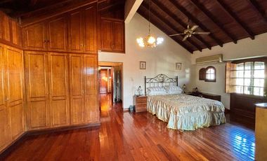 Chalet en venta en Bernal Centro