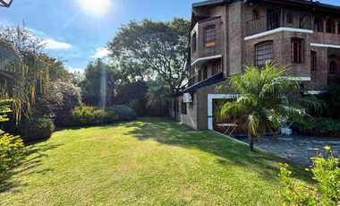 Chalet en venta en Bernal Centro
