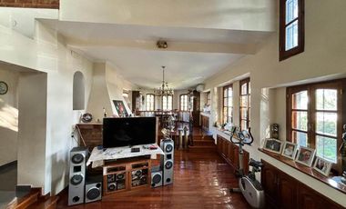 Chalet en venta en Bernal Centro