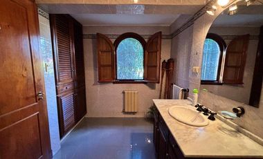 Chalet en venta en Bernal Centro