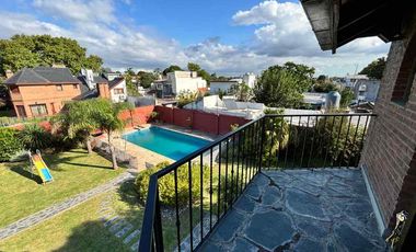 Chalet en venta en Bernal Centro