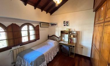 Chalet en venta en Bernal Centro