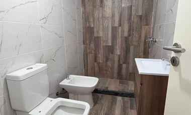 Departamento en alquiler en Lanus Este