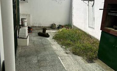 Casa PH en venta en Quilmes Oeste Centro