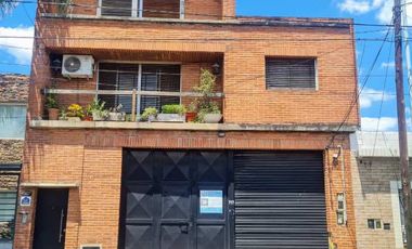 Casa en venta en Temperley Este