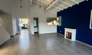 Casa en alquiler en Altos de Hudson I