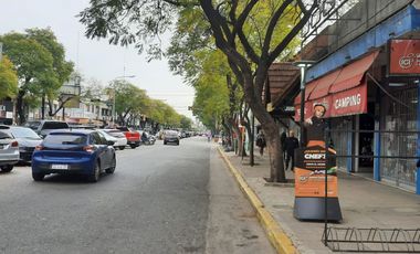 CENTRO DE MERLO - VENTA EN BLOCK SOBRE 2 AVENIDAS
