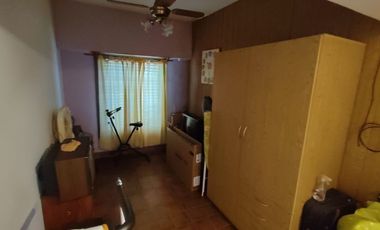 Galpón Depósito con vivienda venta  Lanús