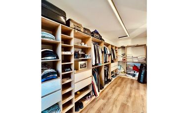 Venta casa para estrenar en alto de Palmas / Poblado