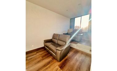 Venta casa para estrenar en alto de Palmas / Poblado