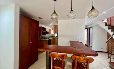 Casa en Arriendo en Envigado Loma del Chocho