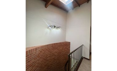 Casa en Arriendo en Envigado Loma del Chocho