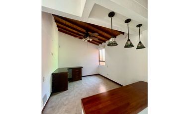 Casa en Arriendo en Envigado Loma del Chocho