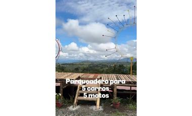 FINCA EN FILANDIA