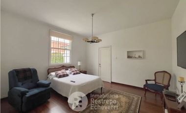 Casa esquinera en arriendo, barrio La Francia, Manizales