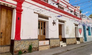 CASA EN EL CENTRO HISTORICO DE SANTA MARTA