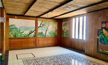 CASA EN EL CENTRO HISTORICO DE SANTA MARTA